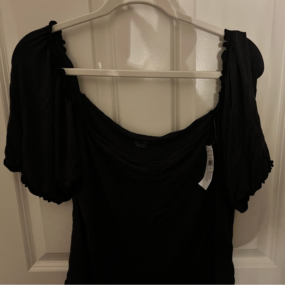 AMERICAN EAGLE BLACK CASUAL TOP NWT